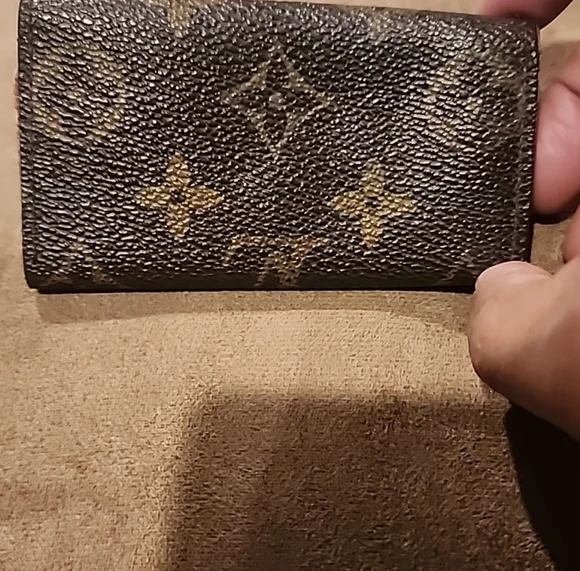 Louis Vuitton Blue, Yellow, and Brown Wallet Set - Picture 11 of 14